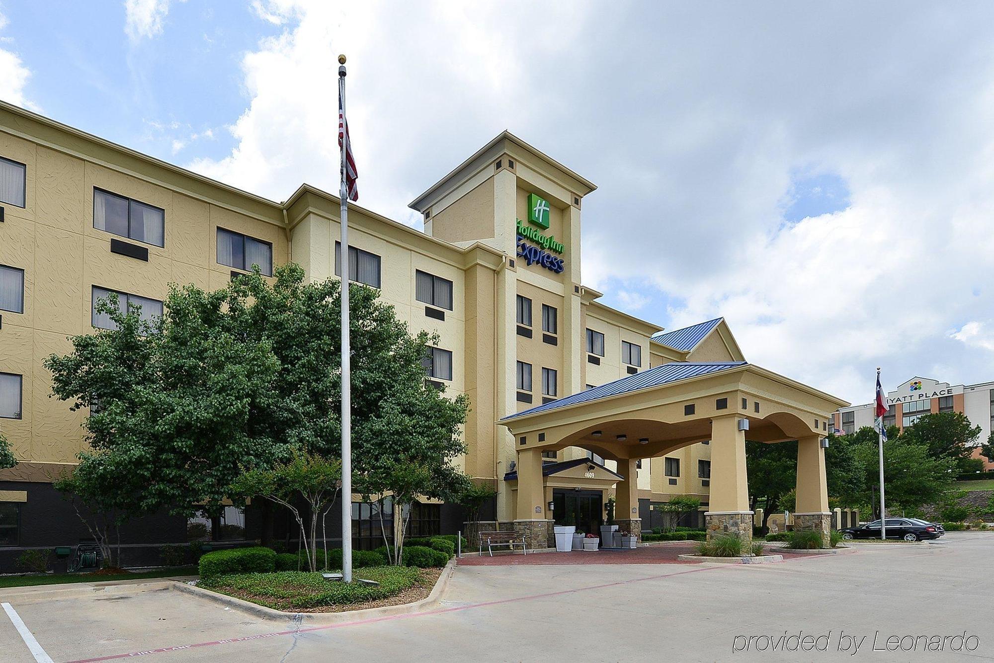 Holiday Inn Express Hotel And Suites Fort Worth/I-20 Buitenkant foto