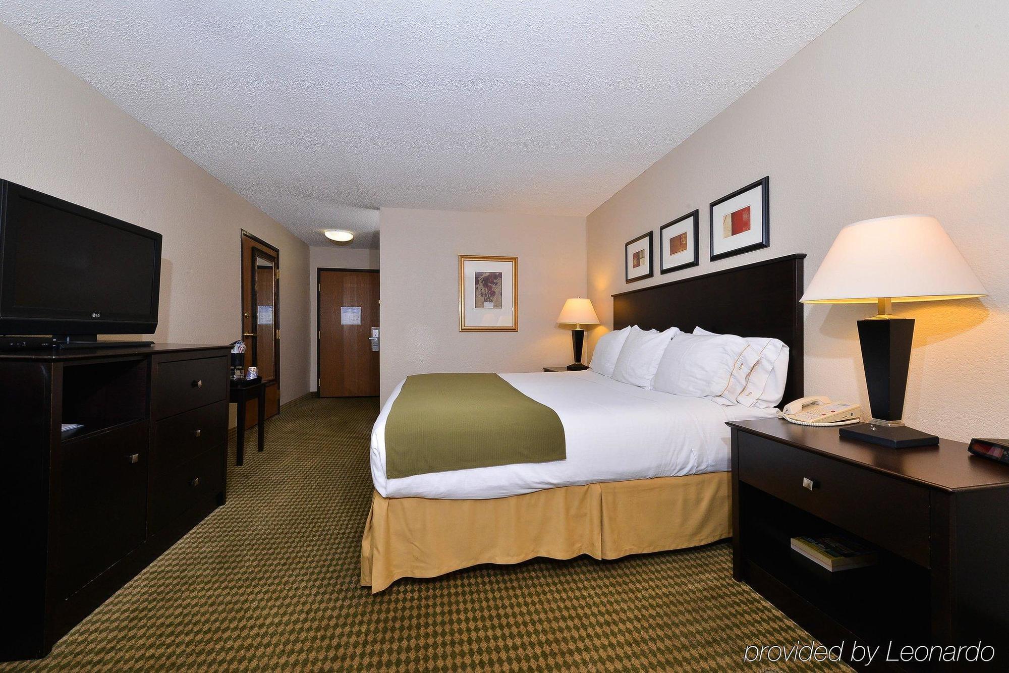 Holiday Inn Express Hotel And Suites Fort Worth/I-20 Buitenkant foto