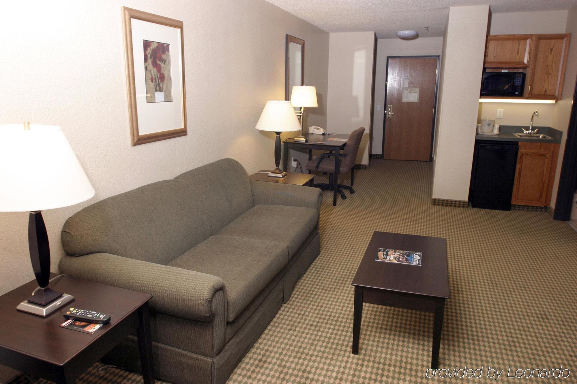 Holiday Inn Express Hotel And Suites Fort Worth/I-20 Buitenkant foto
